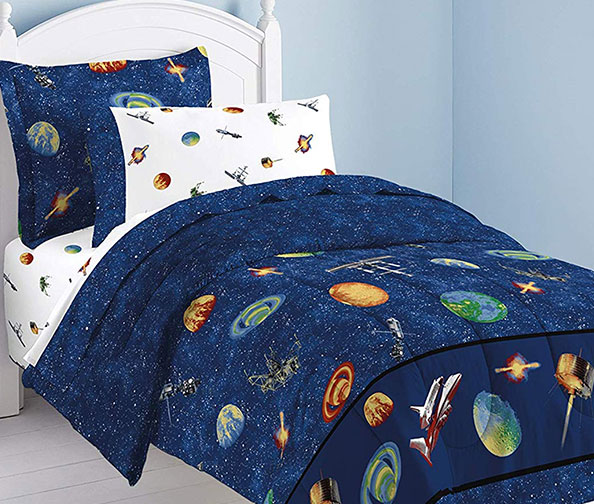 Dream Factory Outer Space Comforter Set